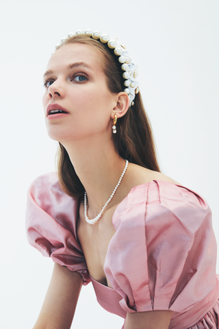 ELEGANCE